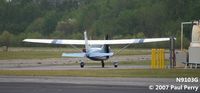 N9103G @ SFQ - Pulling into the fuel pit