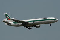 EI-UPU @ VIE - Alitalia MD11 - by Yakfreak - VAP