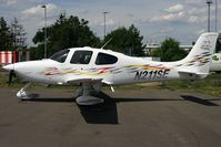 N211SE @ CGN - visitor - by Wolfgang Zilske