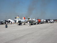 N428B @ LAL - One of many at Sun N Fun - by Bob Simmermon