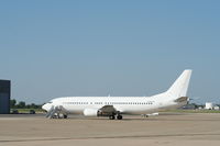 N765TA @ KRFD - Boeing 737-400 - by Mark Pasqualino