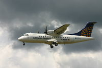 D-BMMM @ BRU - arrival on rwy 25L between two rain showers