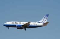 N925UA @ KDEN - Boeing 737-500