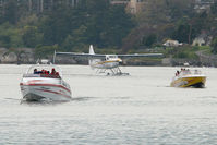 C-GLCP @ CYWH - Harbour Air Dash 3