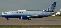 N371UA @ DEN - Taxiing on Bravo November westbound - by Francisco Undiks