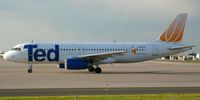 N492UA @ DEN - Taxiing on Bravo November westbound - by Francisco Undiks