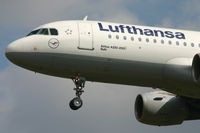 D-AIQP @ BRU - arrival of flight LH4572 on rwy 25L