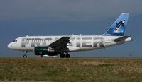 N903FR @ DEN - Frontier Airlines Ozzy the Orca - by Francisco Undiks