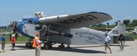 N8407 @ SKY - Giving rides at the Sandusky, OH fly-in.  Checking something out, I guess. - by Bob Simmermon