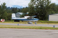 C-GIHH @ CYNJ - Lined up and ready to go - by Guy Pambrun
