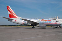 OE-LNM @ VIE - Lauda Air Boeing 737-600 - by Yakfreak - VAP