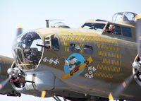 N93012 @ KFNL - Nose Art - by Bluedharma