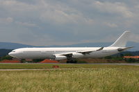 OE-LAK @ LOWG - White Body - by Andi F