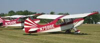 N7586E @ 2D1 - Parked next the a tri-gear version at the Aeronca/T-Craft fly-in at Alliance, OH - by Bob Simmermon