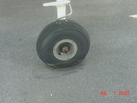 N4616X @ W13 - At least someone's pumping up the tires. - by Bob Simmermon
