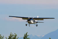 C-GEBP @ CYNJ - On final - by Guy Pambrun