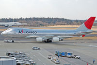JA402J @ NRT - Being towed to the parking position - by Micha Lueck