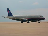 N463UA @ DEN - United Airlines A320