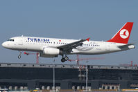 TC-JPA @ VIE - Turkish Airlines Airbus A320 - by Thomas Ramgraber-VAP