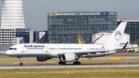 TC-SNA @ VIE - Sunexpress  Boeing 757 - by Dieter Klammer