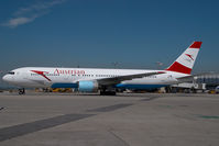 OE-LAX @ VIE - Austrian Airlines Boeing 767-300 - by Yakfreak - VAP