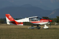 OE-DYX @ LOXN - ready for take off