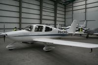 PH-CRS @ RTM - Taken on a recent Aeroprint tour @ Rotterdam - by Steve Staunton