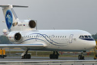 RA-42432 @ VIE - Saratov Airlines Yakovlev 42 - by Thomas Ramgraber-VAP