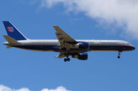N581UA @ YYZ - Short final for RWY05. - by topgun3