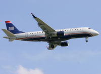 N109HQ @ PHL - Brand new E-175 on final for rw 27R