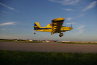 N402TM @ OXV - Out with another load - by Floyd Taber