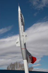 104 @ INNISFAIL - Canadian Air Force F104 Starfighter - by Yakfreak - VAP