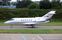 CS-DNL @ EGGW - Netjets Hawker - by Terry Fletcher