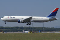 N179DN @ VIE - Delta Airlines Boeing 767-300 - by Thomas Ramgraber-VAP