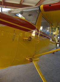 N140BL photo, click to enlarge