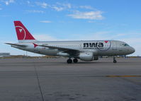 N358NB @ DEN - Northwest A319