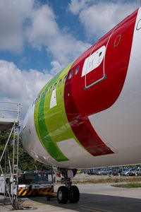 CS-TOJ @ VIE - TAP Air Portugal Airbus 330-200 - by Yakfreak - VAP