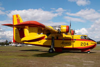 C-GFSN @ CYXX - Conair CL215