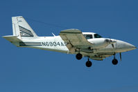 N6904A @ SXM - visitor
