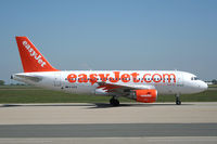G-EZIV @ LYS - EasyJet