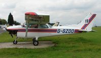 G-GZDO @ EGTR - Cessna 172N