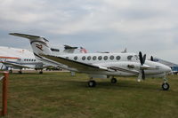 N865LR @ KOSH - Beech 350 - by Mark Pasqualino