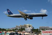 N579UA @ SXM - visitor