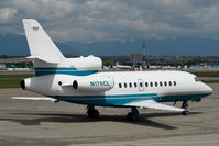 N176CL @ CYVR - Falcon 900 - by Yakfreak - VAP