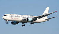 OE-LAT @ VIE - Austrian B 767-31A on finale RWY34 - by Dieter Klammer