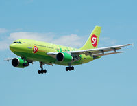 VP-BTJ @ LEBL - Arriving to BCN from Moscow-Sheremetyevo. - by Jorge Molina