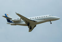 EC-JGN @ LEBL - Visual approach RWY 25R. - by Jorge Molina