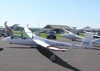 G-DUOT @ EGHL - Duo Discus T taking part in competition at Lasham - by Simon Palmer
