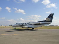 N921MW @ KFCM - Taxiing to Elliott after arriving from Brainerd (BRD). - by Mitch Sando