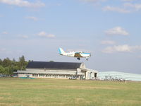N7144P @ KFCM - Landing Runway 18. - by Mitch Sando